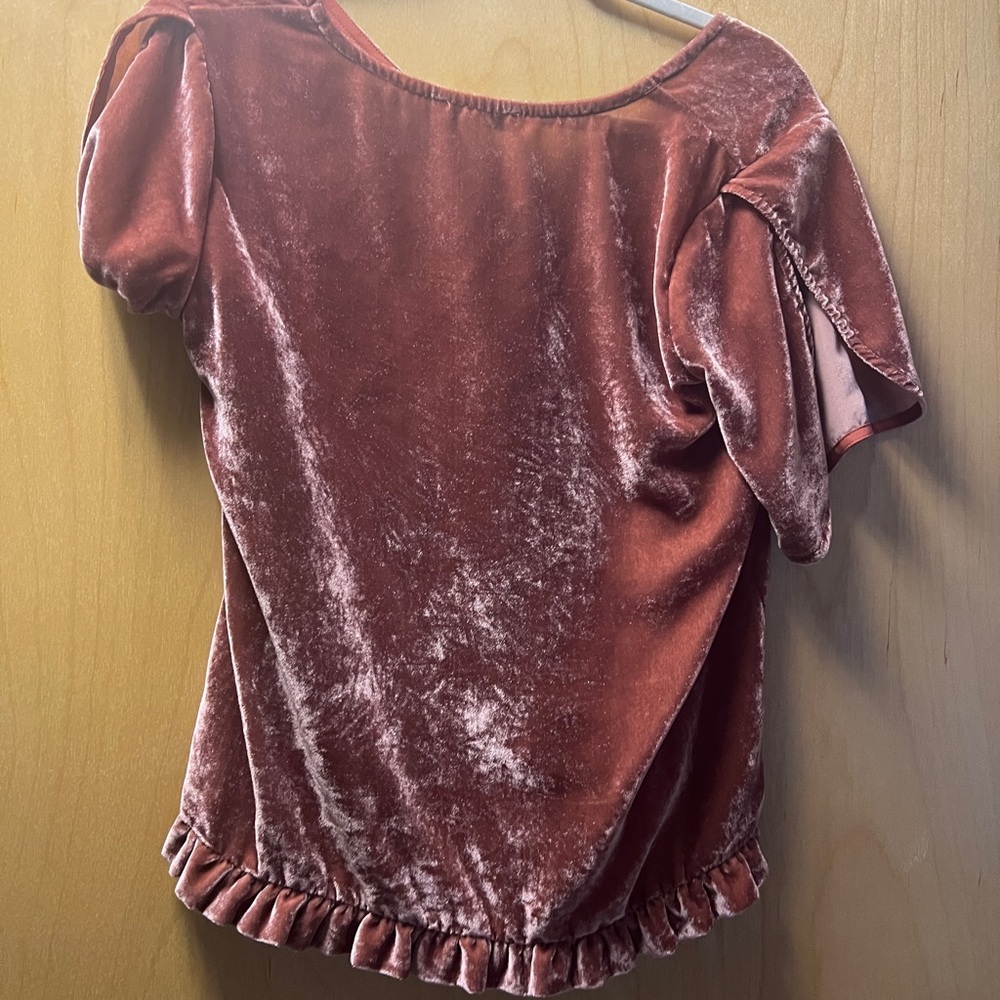 Velvet V-Neck Ruffle Hem Top - Picture 3 of 6